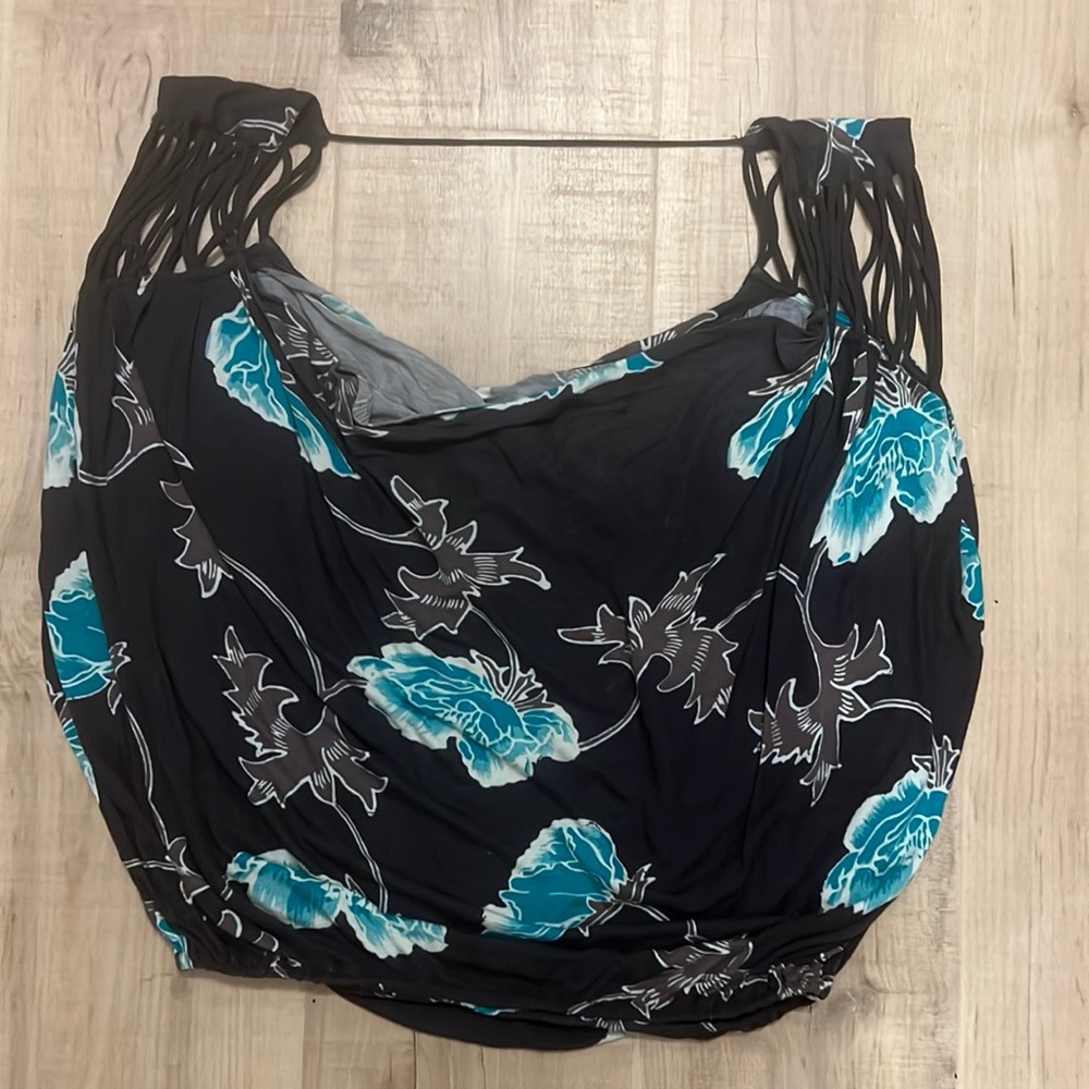 Free People Cowl neck top- Size S